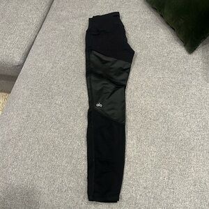 ALO Yoga Pants